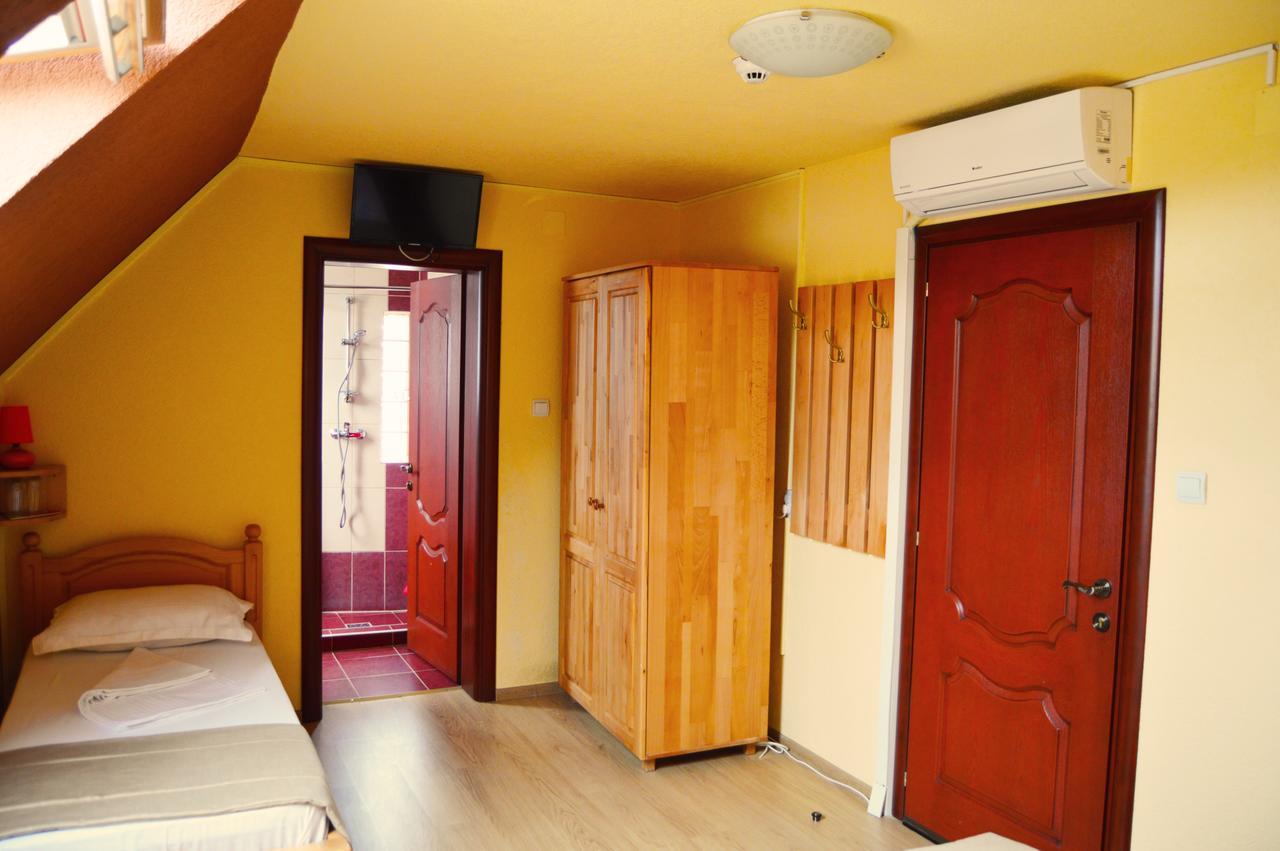 Hotel Venesis House Sighişoara Esterno foto
