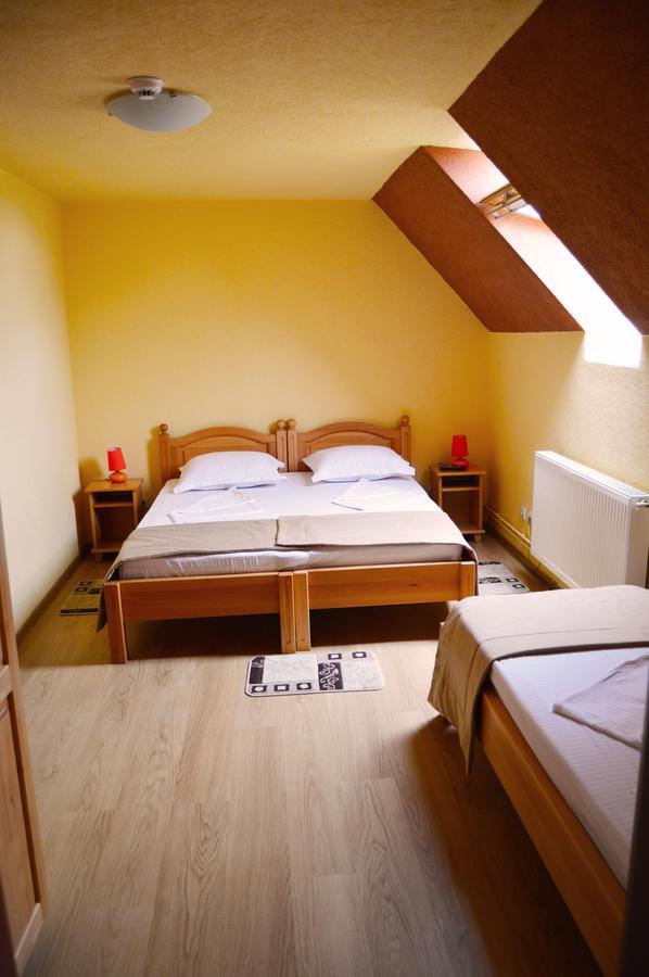 Hotel Venesis House Sighişoara Esterno foto